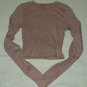 Aritzia TNA longsleeve